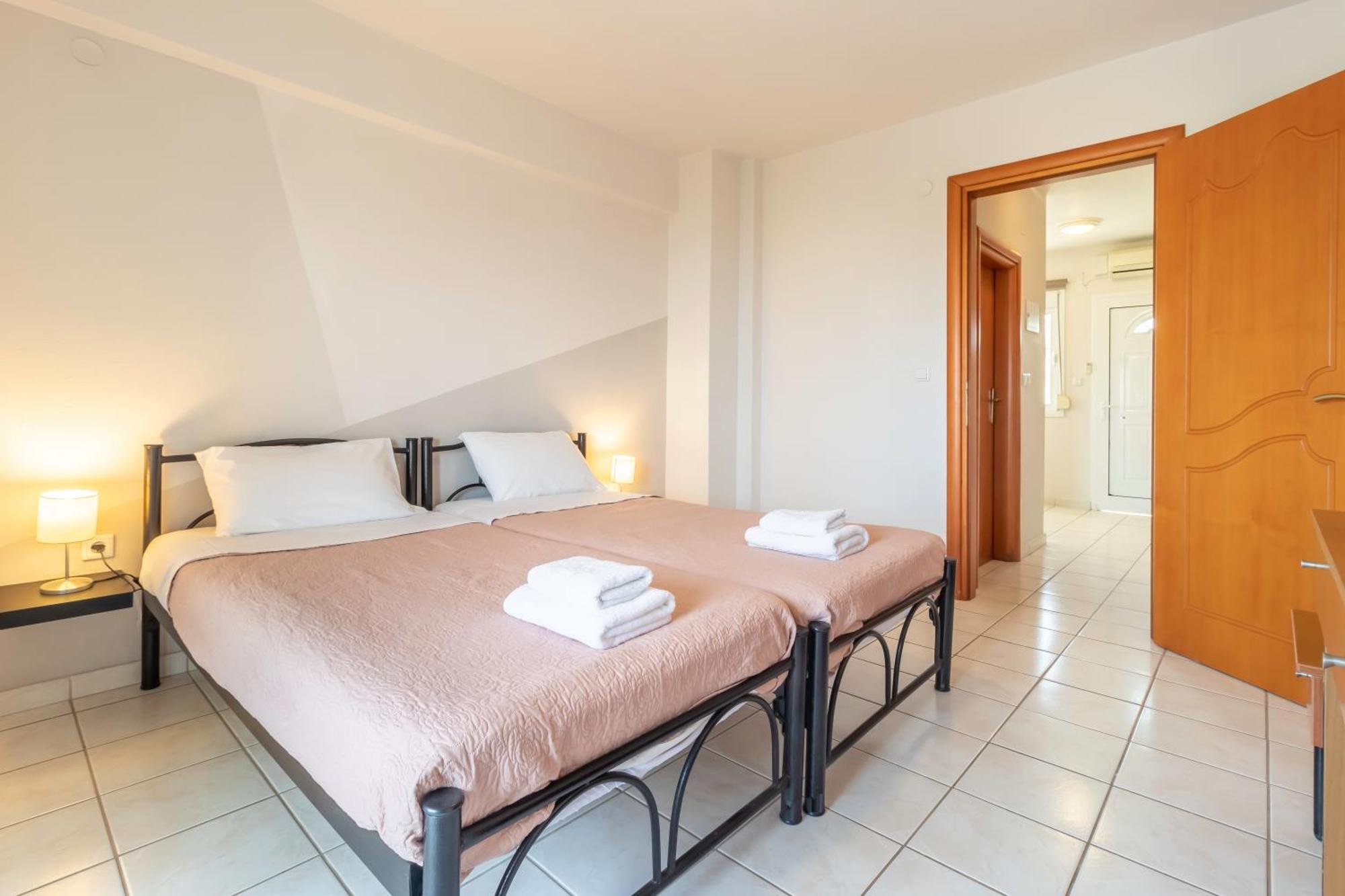 Properstay 107 - Villa Sea View Polychrono Esterno foto