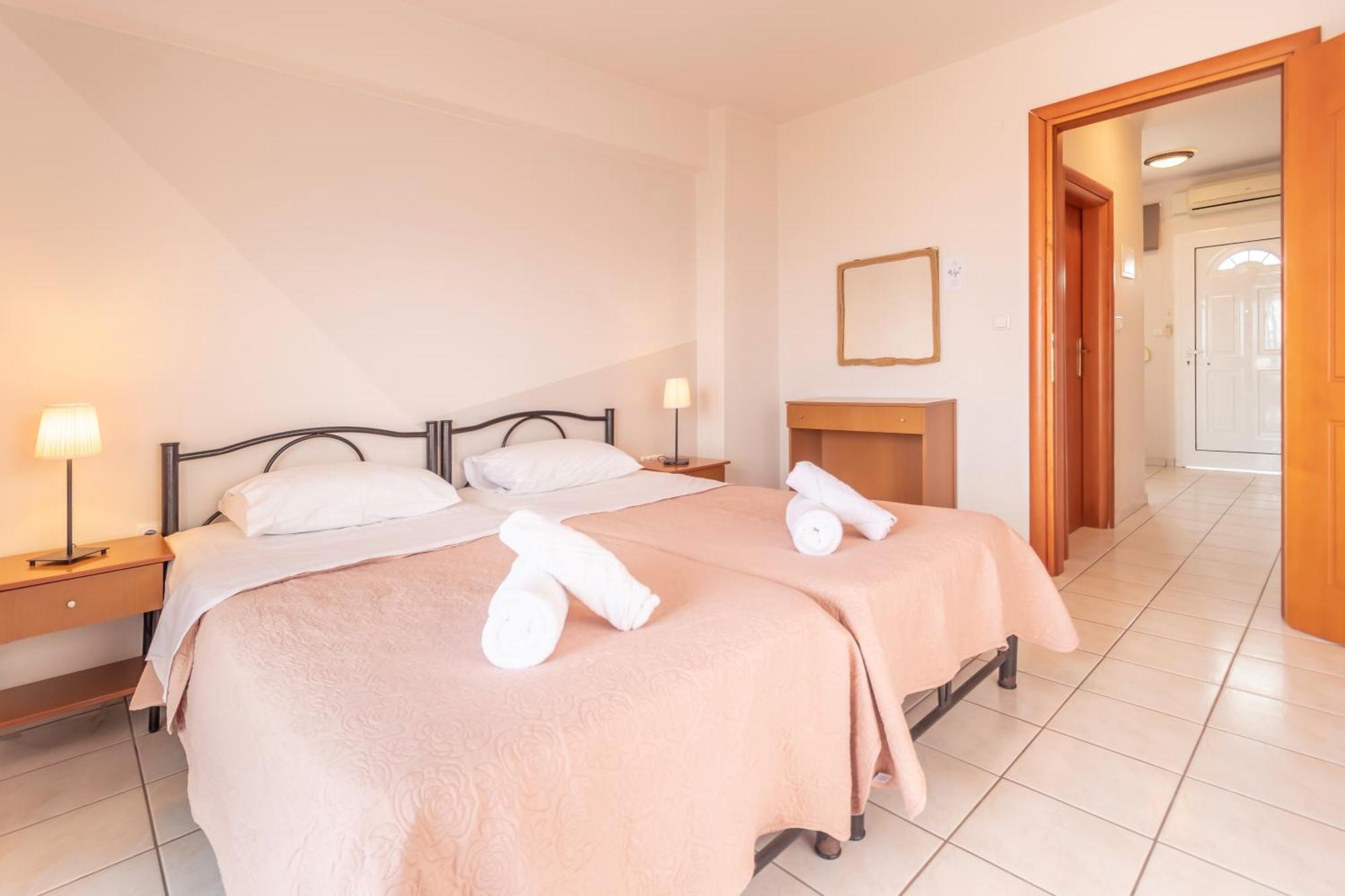 Properstay 107 - Villa Sea View Polychrono Esterno foto
